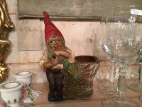 Cache pot , nain de jardin 